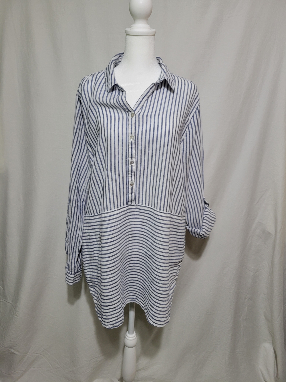 beachlunchlounge White and Navy Striped Shirt